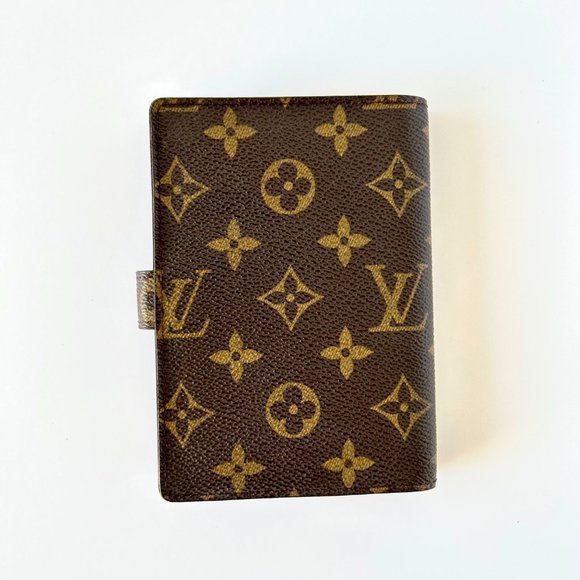 Louis Vuitton Agenda Notebook - Picture 2 of 10